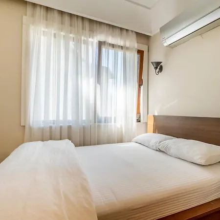 3-bedroom With Ac And Elevator *